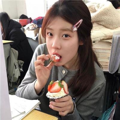 女子高中生